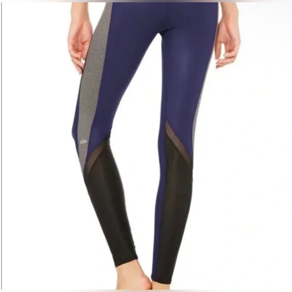 ALO Yoga Blue black and Gray Leggings Moisture-Wicking Comfort - Picture 2 of 8
